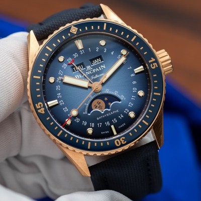 BLANCPAIN Fifty Fathoms Bathyscaphe Quantieme Complete Moonphase 5054-3640-O52B