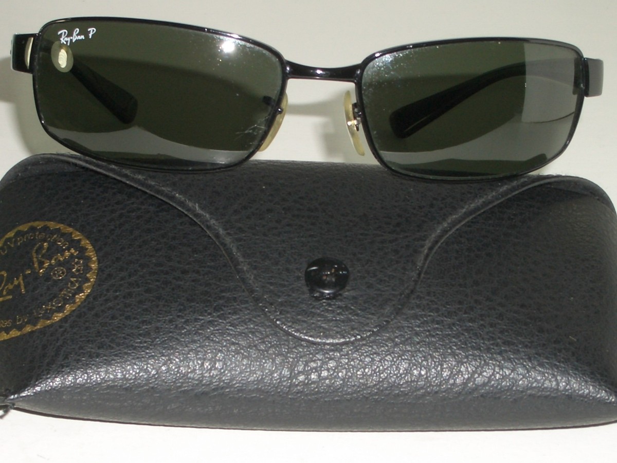 RAY BAN RB3364 002/58 62[]17 3P SHINY BLACK POLARIZED RECTANGULAR