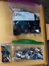 LEGO Ultra Agents: Agent Stealth Patrol (70169)  Part substitutions/damaged figs