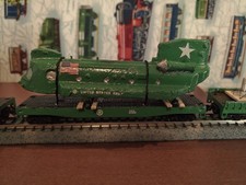 Wagons marchandises N: Wagon militaire US Army 52 Olive avec Missile N 1/160