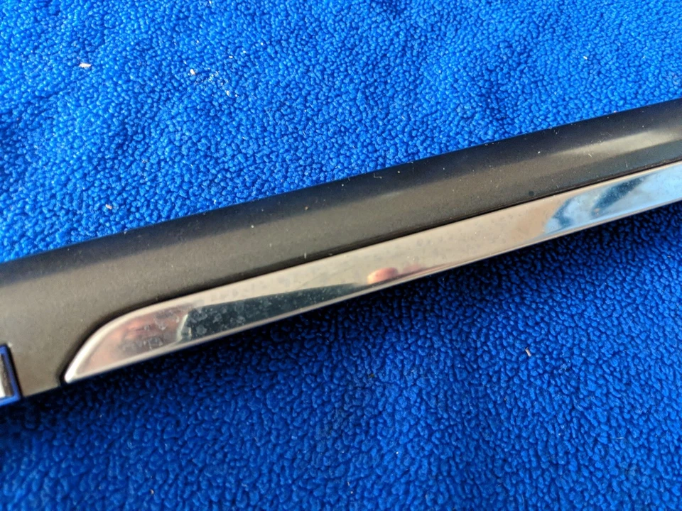 moldura puerta híbrida conductor trasero izquierdo lexus gs450 negro 212 OEM Foto 4 de 4