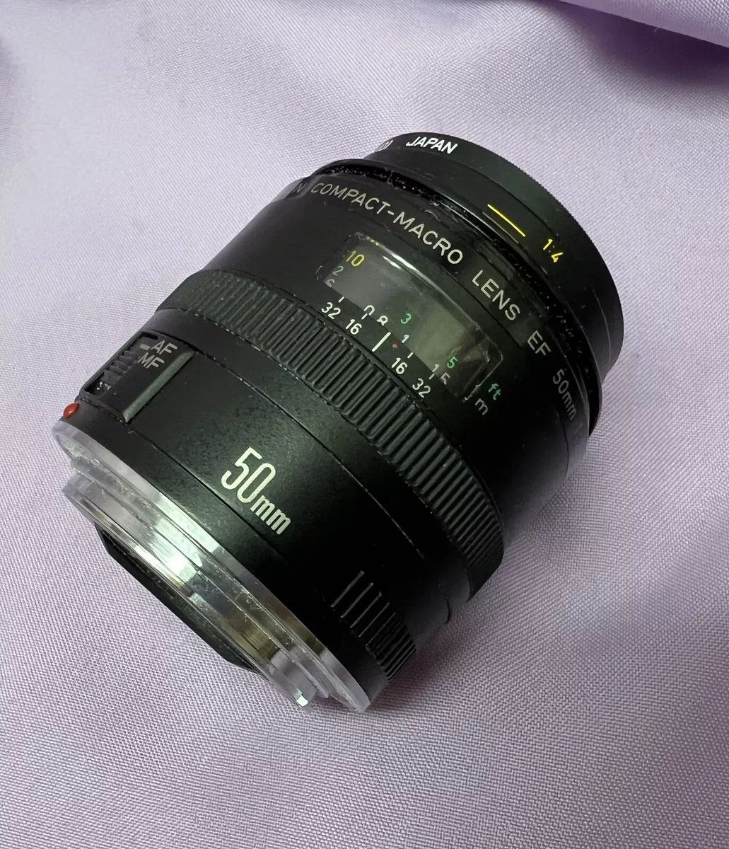 Canon EF 50mm Auto Focus Compact Macro 1:2.5 Lens! Made In Japan! Works Great!