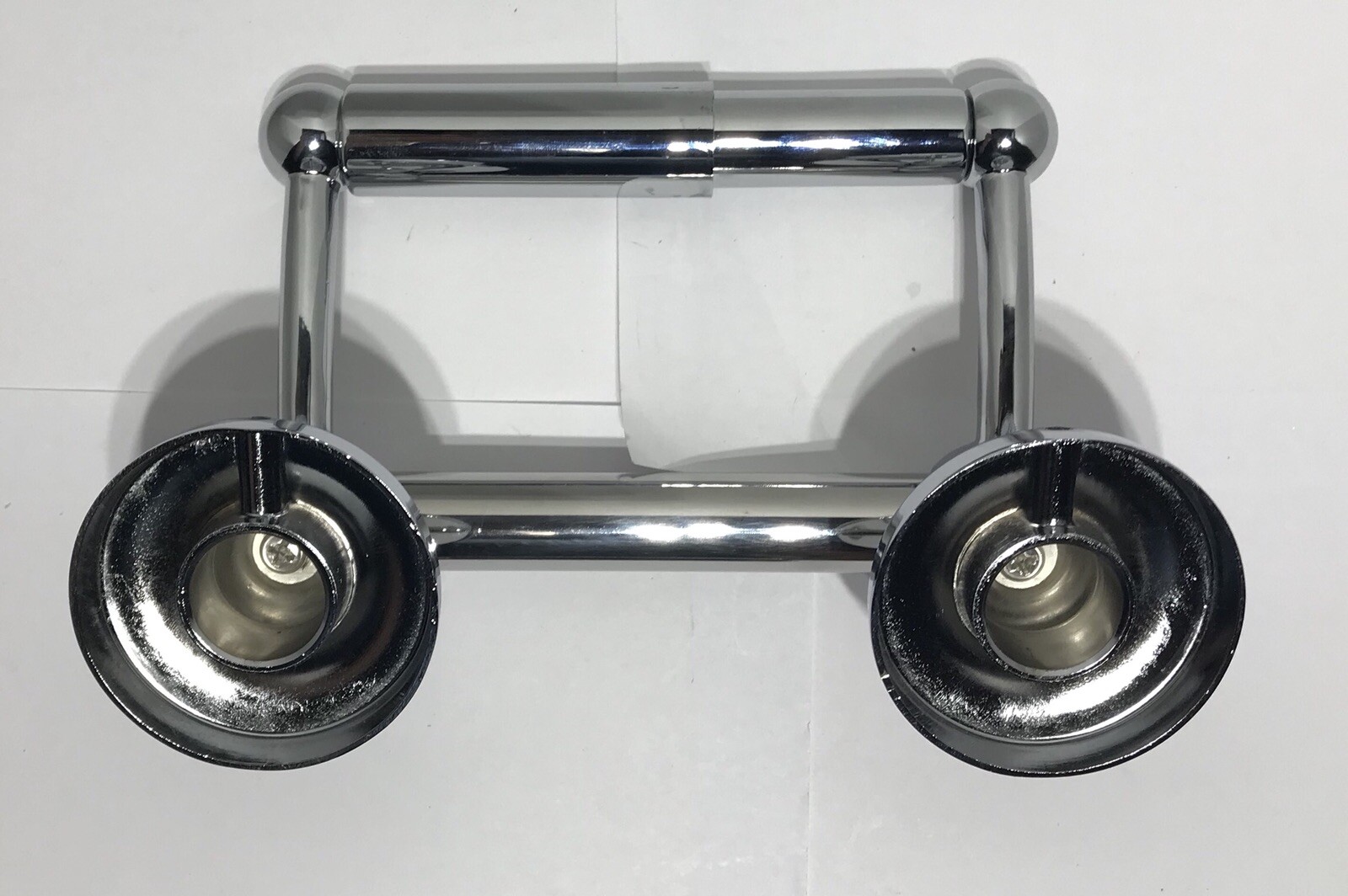 Delta Traditional Toilet Paper Holder with Assist Bar in Polished