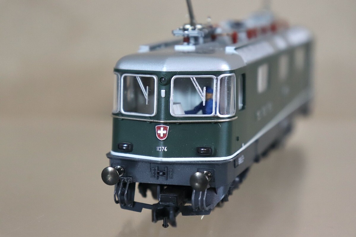 FLEISCHMANN 4343 SBB CFF GREEN CLASS Re 4/4 ELECTRIC LOCOMOTIVE