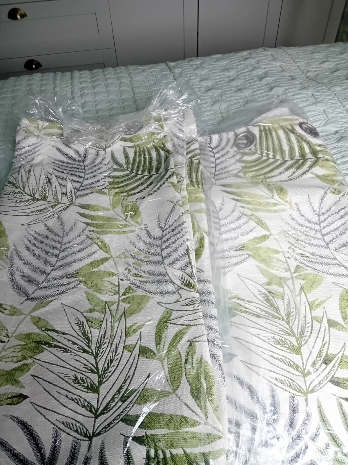 Dunelm Leaf Jacquard Eyelet Curtains - Fern - 168cm x 228cm