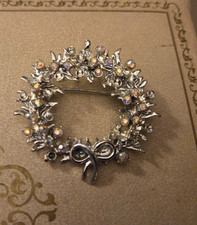 Rita Hayworth Owned & Worn 60's Wreath Pin from Hairstylist Sydney Guilaroff Rita Hayworth Owned & Worn 60's Wreath Pin from Hairstylist Sydney Guilaroff