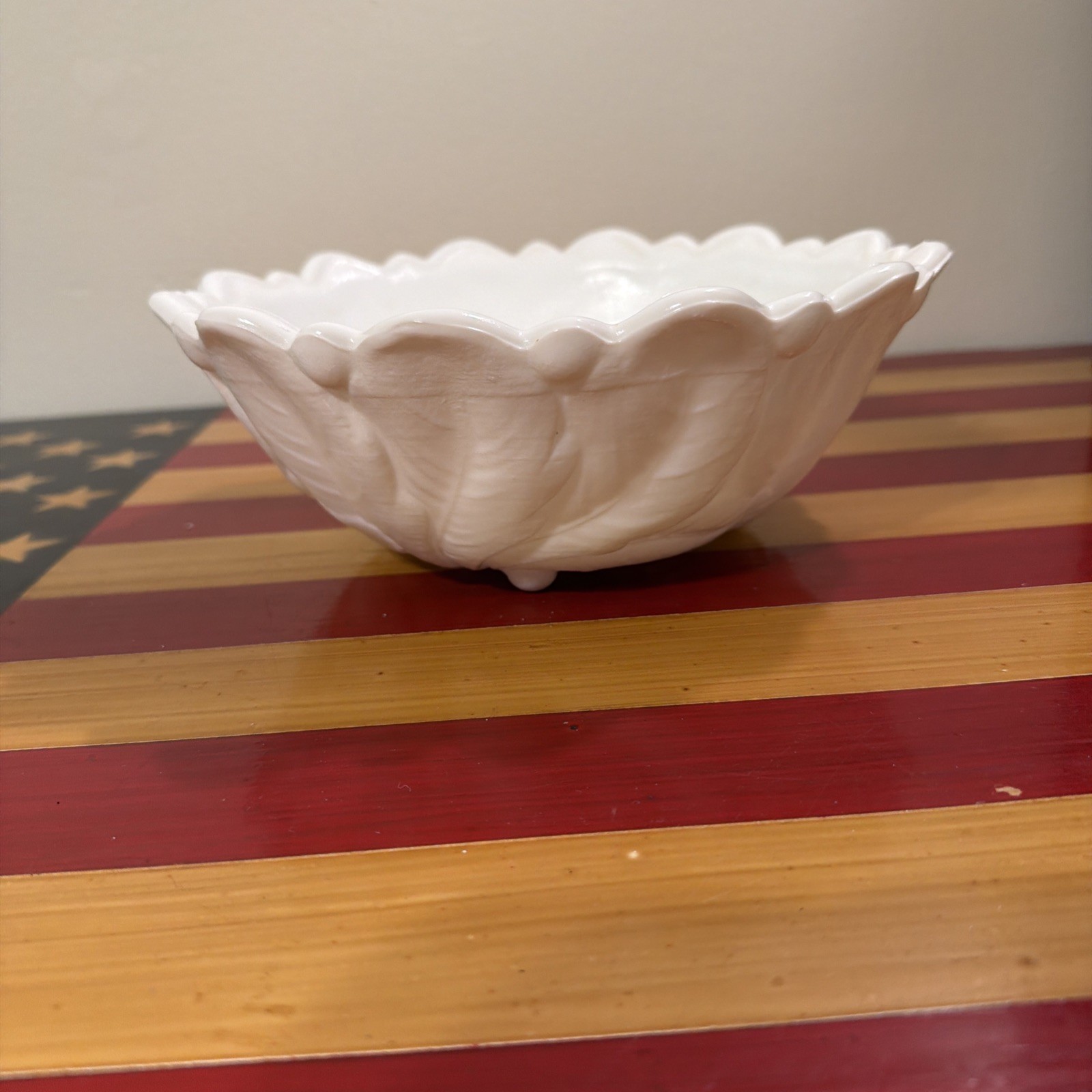 Vintage Indiana Glass WILD ROSE Round Footed Bowl White Milk Glass