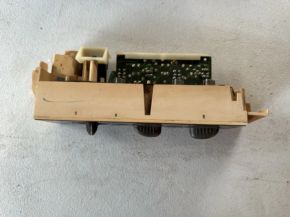 HVAC 控制面板 ACDelco 通用原装设备 适合 97-99 雪佛兰科迈罗 — 第 2/4 张图片