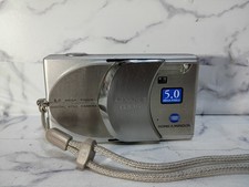 Konica Minolta DiMAGE G530 5MP Digital Camera GT Hexanon 3x Zoom