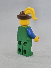 LEGO minifigure Blue Forestman cas135 Castle Forestmen 6077 yellow plume 13b