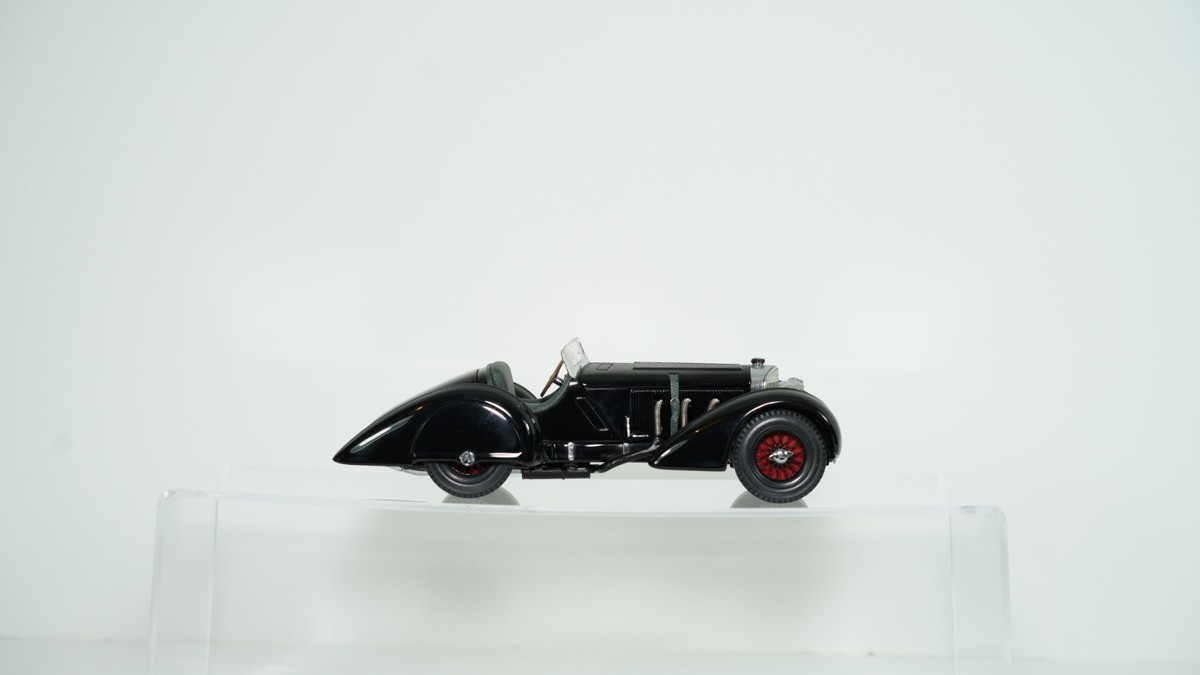CMC 1/24 メルセデスベンツ SSK black prince 1932 CMC 1/24 Diecast Model 1932 Mercedes SSK Count Trossi Black Prince