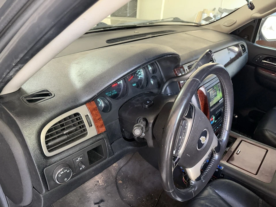 Chevy Tahoe Avalanche Yukon Silverado LTZ 2007-2013 tablero de fibra de vidrio Foto 2 de 4