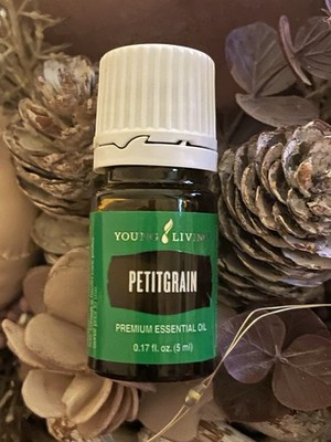 Petitgrain  Bitterorange Ätherisches Öl Young Living 5ml Neu
