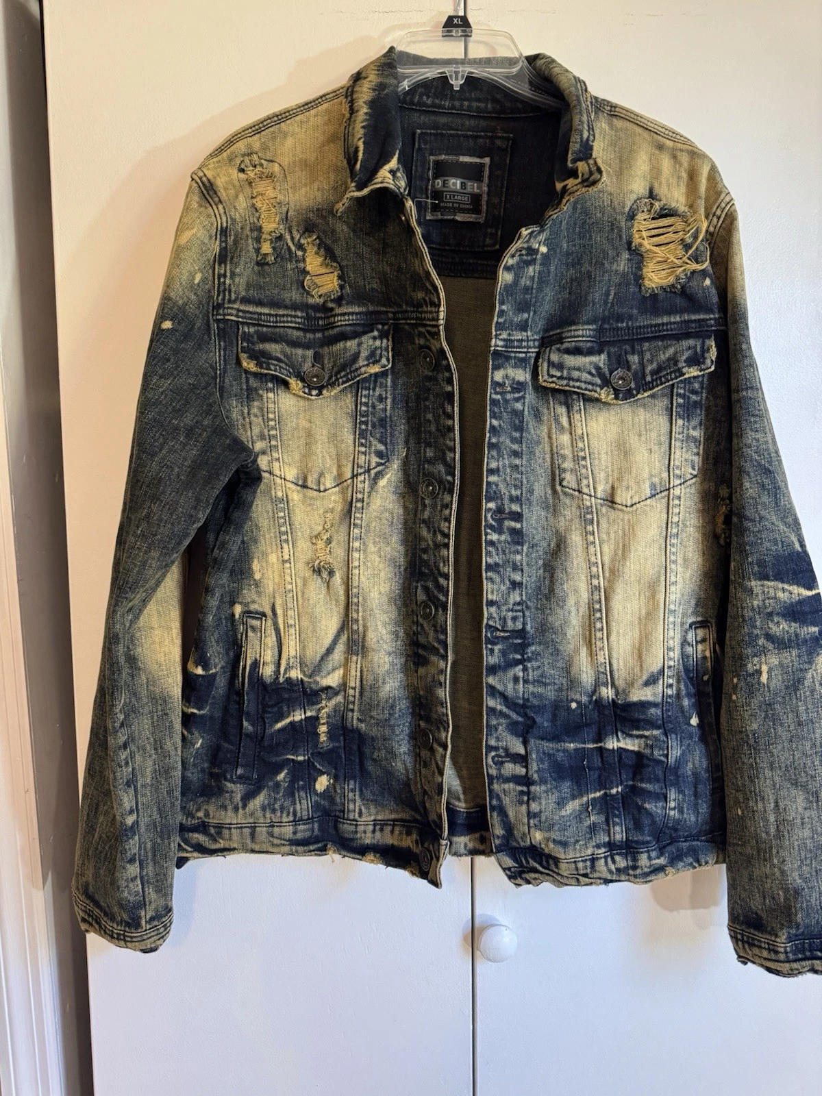 Decibel Distresses Acid Wash,paint Splatter Denim Jacket, Size XL