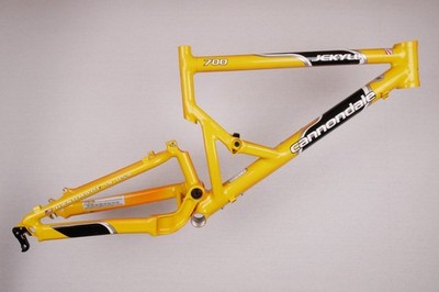 Cannondale Jekyll  700 Fully Rahmen für 26 Zoll Räder, RH-43cm (21)