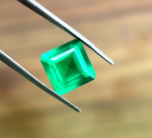 Natural Emerald Radiant Cut GGI Certified 8.70 CT Loose Gemstone - Picture 8 of 11