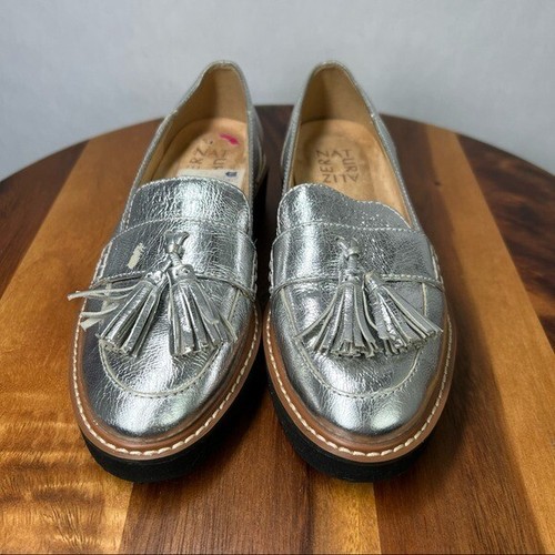 Naturalizer Metallic Silver Size 4.5 