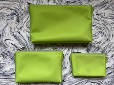 Mina Baie Mia Pouch Set In Neon