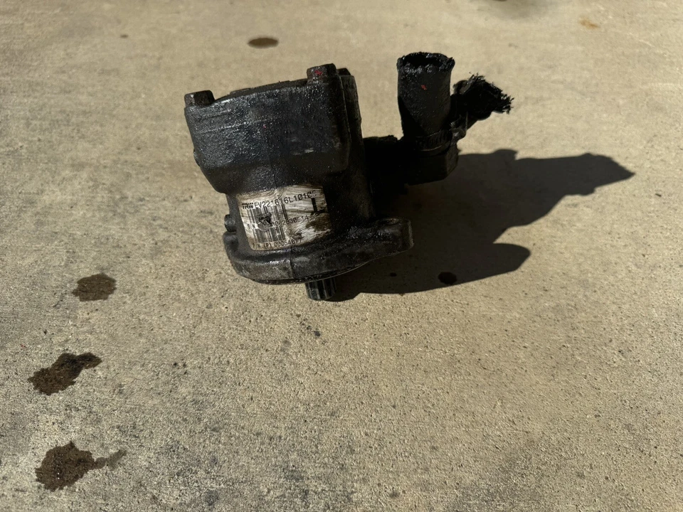 Bomba de dirección asistida TRW para Cummins 6,7 L (EV221616L10106) 0054677 IZQUIERDA OEM Foto 2 de 4