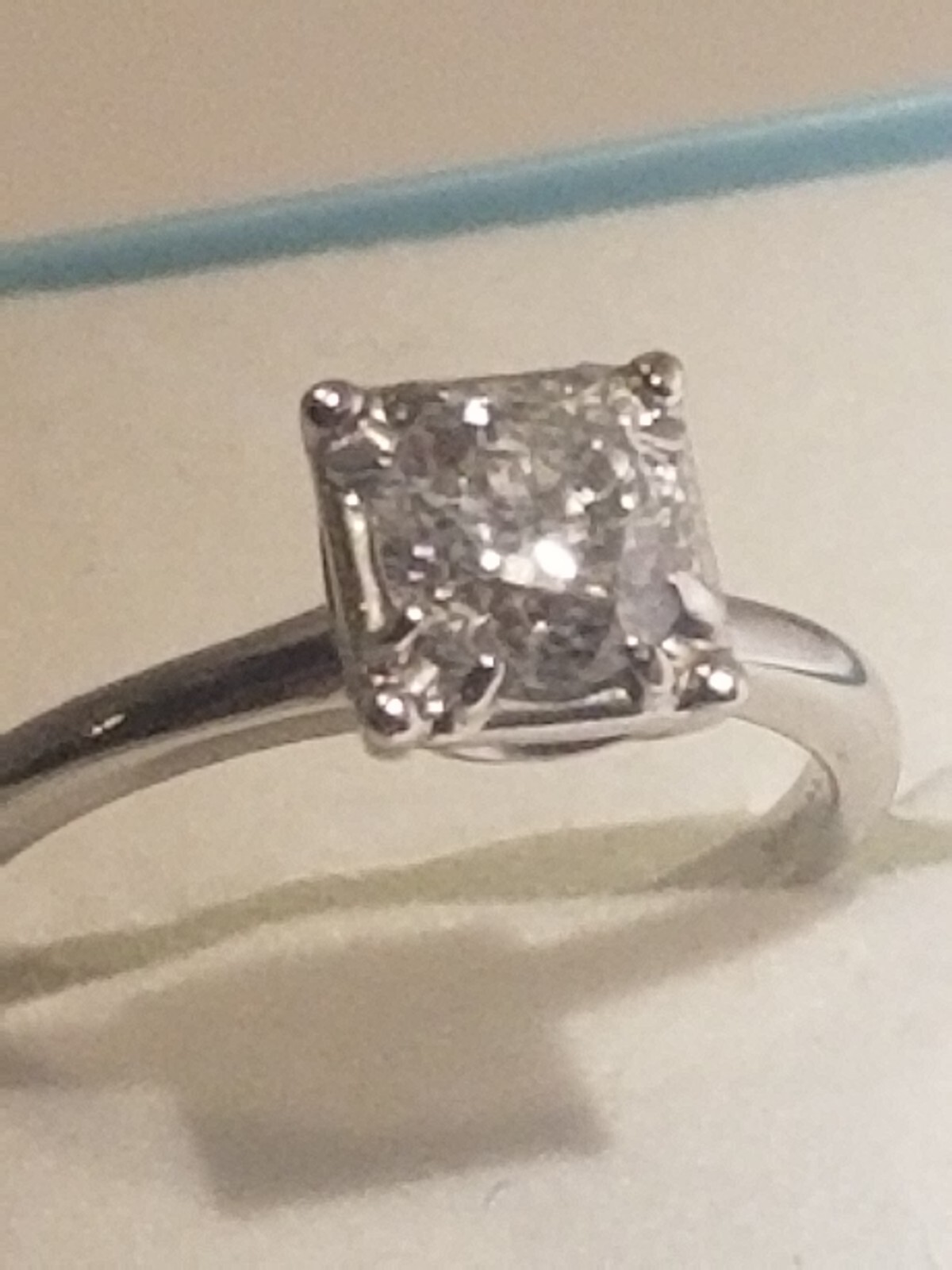 4g Solid Platinum 900 Ring Solitaire Real Diamond… - image 3