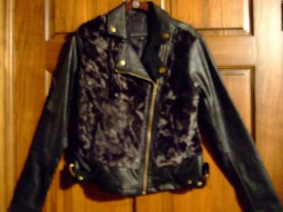 NWT ~ ATTENTION Black faux leather & faux fur jacket Full zip Juniors S