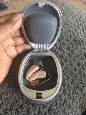 signia pure charge  & go Ax Hearing Aids  And Case