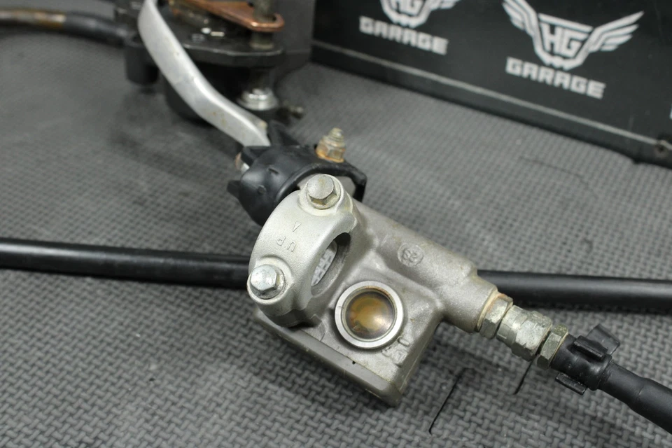 2003 SUZUKI RM85 OEM TOKICO FRONT BRAKE CALIPER MASTER CYLINDER HOSE 59300-03B11 - Image 2 of 4