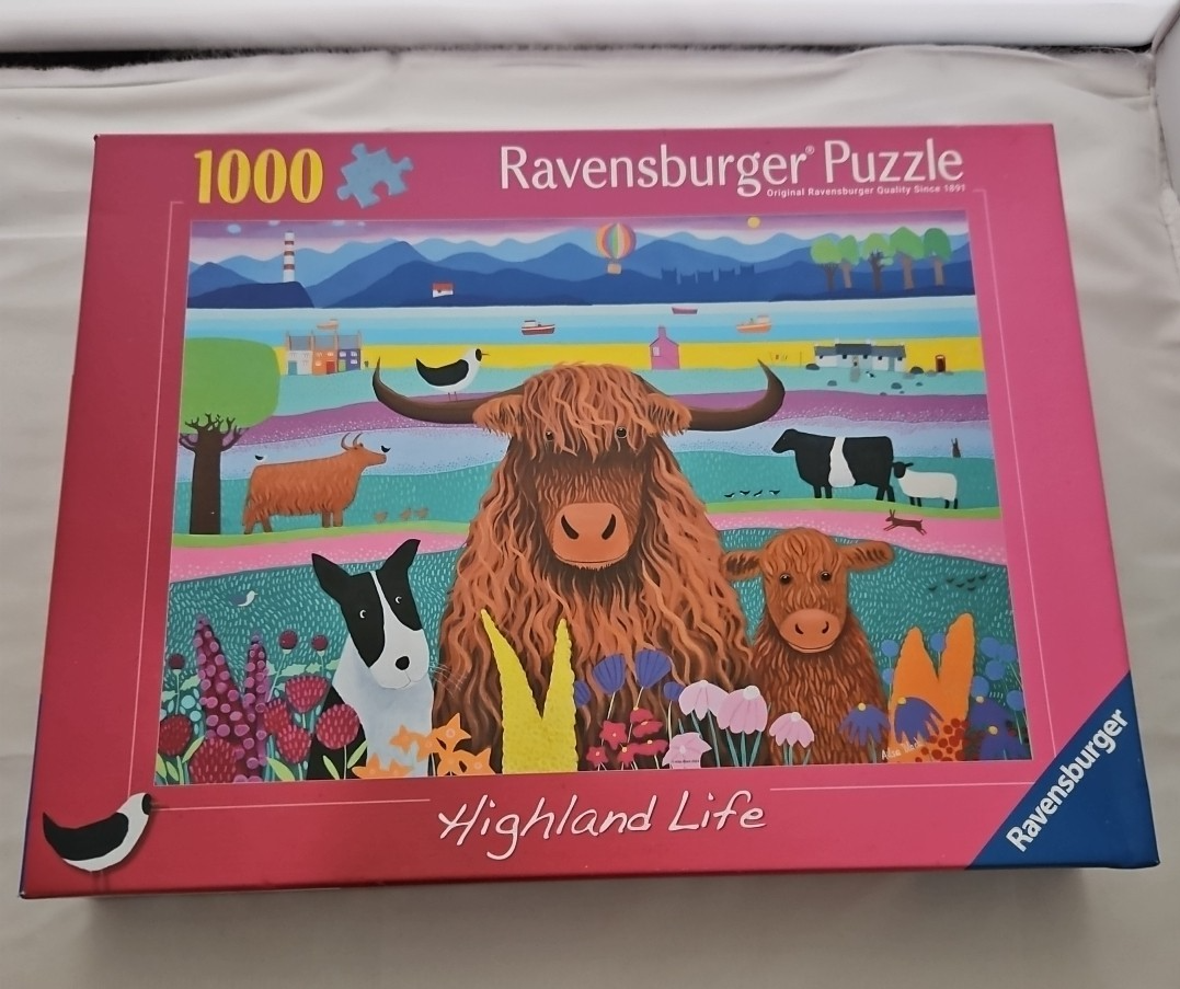 Ravensburger 1000 Piece Jigsaw Puzzle Highland Life BNIB BOX DAMAGED