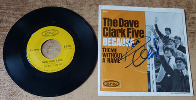 HAND SIGNED 1960s VG+ Dave Clark     Because / Theme Without A Name 45