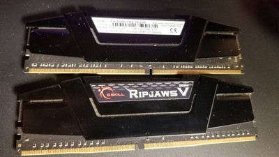 G.Skill Ripjaws V, DDR4 3200 c14 1.35v 2x8GB