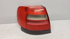 Audi A4 S4 B5 8D 2000 Hinten links Rückleuchte Heckleuchte 8D945095C RAT101809