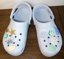 Crocs Unisex M4 W6 Classic Clog Light Blue Blue Calcite