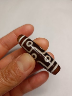 Tibetan Old Natural Agate Dzi Bead Amulet 9 eyes Bead Tibet Protective talisman