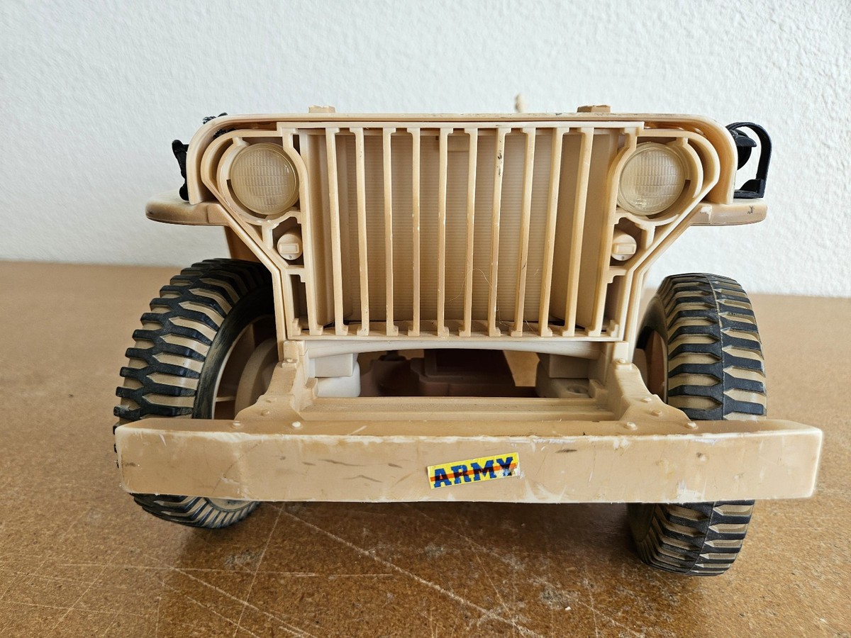 Hasbro 2002 1941 Willys Jeep GI Joe Desert Patrol Vehicle | eBay