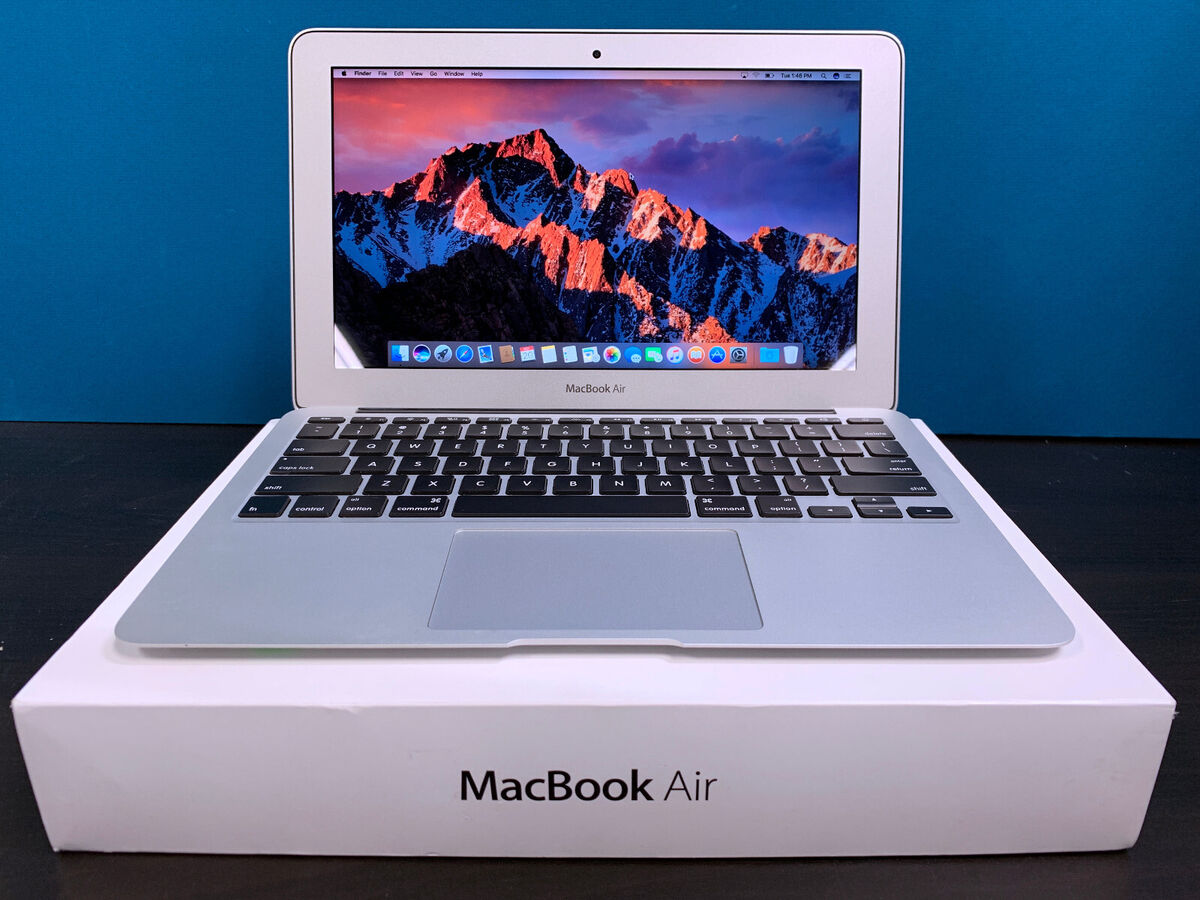 ULTRALIGHT APPLE MACBOOK AIR 11 INCH LAPTOP / 128GB SSD / 1 ULTRALIGHT APPLE MACBOOK AIR 11 INCH LAPTOP / 128GB SSD / 1