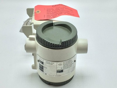 Vortex flow converter