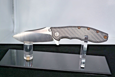 ZT Zero Tolerance 0562CF CPM 20CV Black Carbon Fiber Hinderer