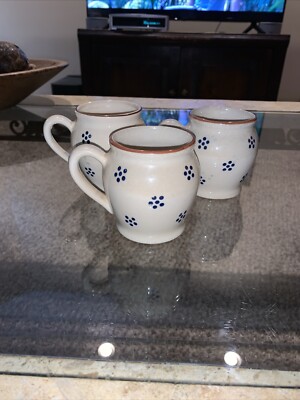 3 Gailstyn Sutton Bordeaux Coffee Cups tan w/blue florals Taiwan Dot VTG Mugs