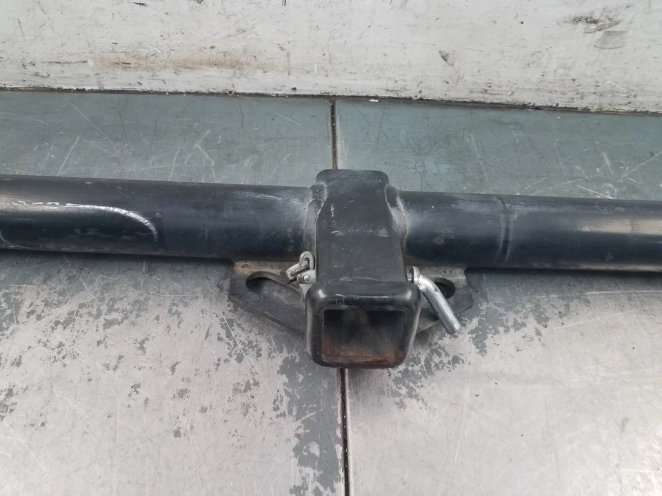 2005 Jeep Wrangler TJ Rubicon 4x4 Reece Receiver Hitch #1660 B1 - Image 3 of 4