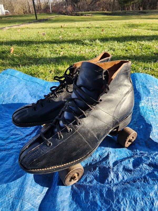 Vintage Chicago Roller Skates Men's Black Leather Size 9