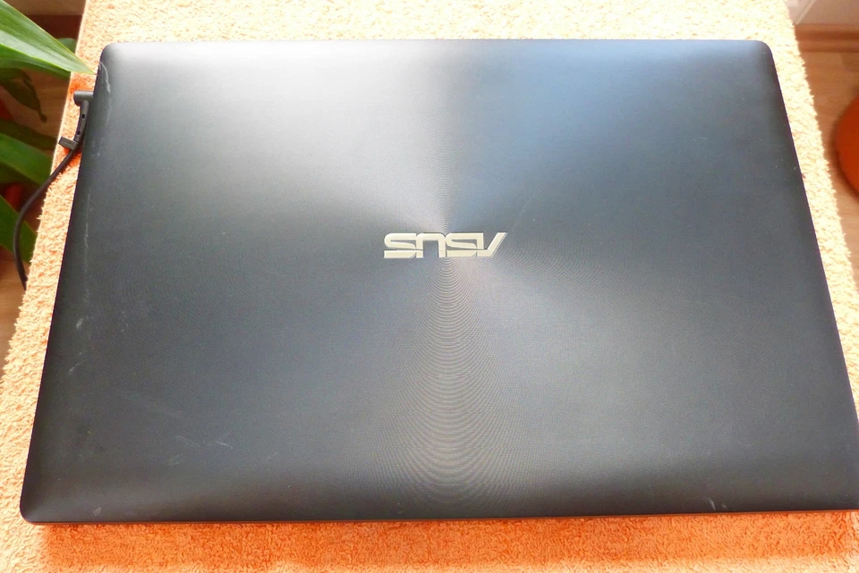 Asus X553 I AKKU NEU l 15 Zoll Ultrabook l 8GB RAM l 750GB l Windows 10 EXTRAS - Bild 2 von 4