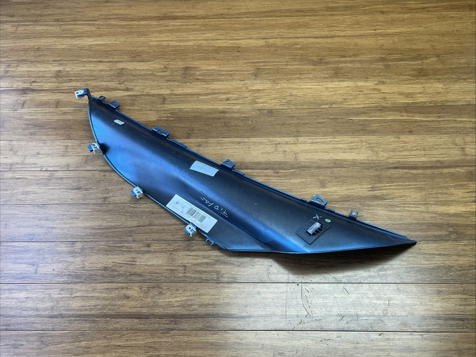 2014-2020 BMW i8 I12 Rear Right Upper Quarter Panel Trim Cover OEM *NOTE*