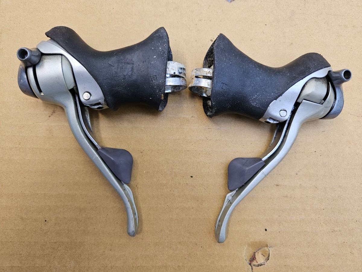 Shimano 105 シフター 2×10s Shimano 105 ST-5600/5601 2/3 x 10 Shifters Double Triple 10