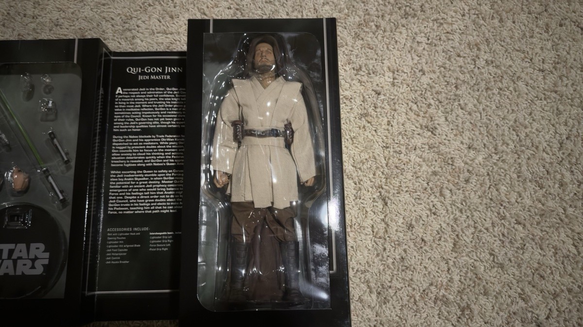 2006.SIDESHOW/STAR WARS“QUI-GON JINN” Star Wars Qui-Gon Jinn Order of the Jedi Sixth Scale Figure