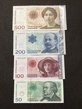 Set Of Bank Of Norway 50, 100, 200 & 500 Kroner Banknotes - Older Series