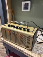 YAMAHA THR5   guitar amplifier