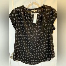 Fun2Fun Black/white Blouse Cap Sleeves lace trim split collar XL NWT