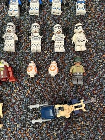 58 LEGO Star Wars Minifigure Lot- Admiral Thrawn, Ahsoka, Darth Maul, Unkar