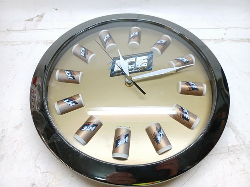Budweiser Beer Ice Draft Clock 3D  - Picture 10 of 11