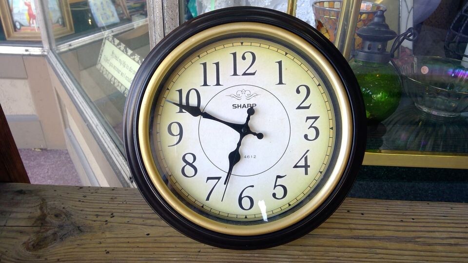 SHARP 11-inch Wall Clock Battery Operated